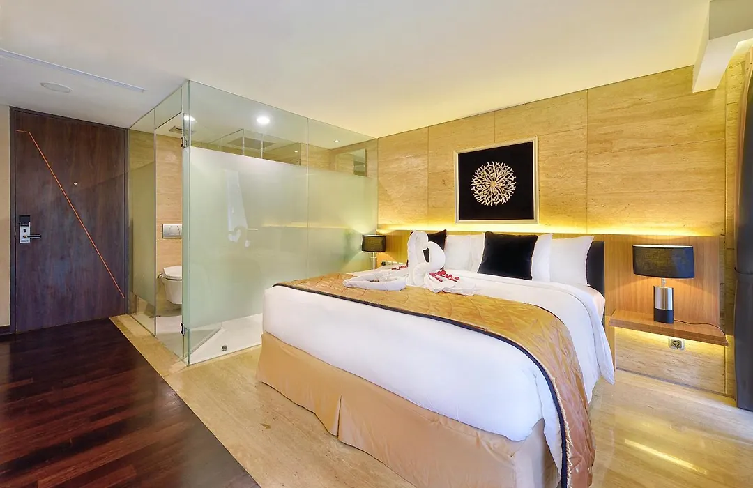 De Vins Sky Hotel Seminyak-1